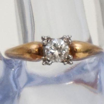 0.30CT DIAMOND 14KT GOLD SOLITAIRE RING (SZ 6.5)