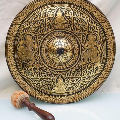 SOUTHEAST ASIAN LACQUERED & GILT METAL TEMPLE GONG