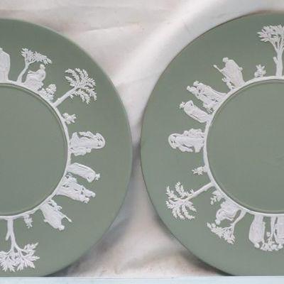 PAIR GREEN JASPER WEDGWOOD PLATES