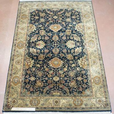 CONTEMPORARY OLD WORLD CARPET