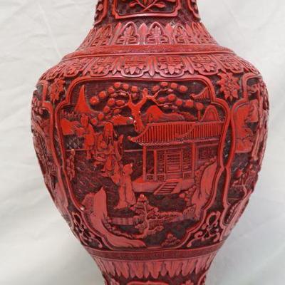 LARGE CHINESE CINNABAR VASE