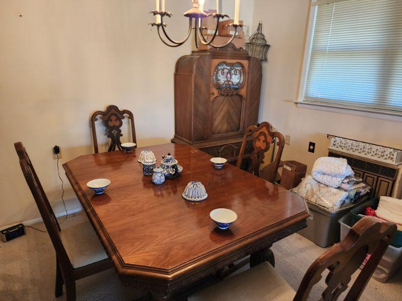 Toms River Estate Sale Packed Home Must Clear! Antique Dining Room