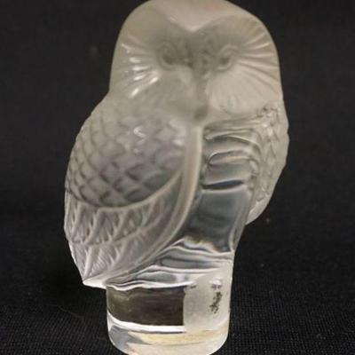 1027	LALIQUE OWL FIGURE, APPROXIMATELY 3 1/2 IN HIGH
