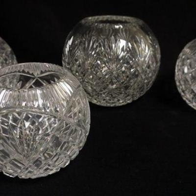 1144	LOT OF 4 LEAD CRYSTAL ROSE BOWLS, LARGEST APPROXIMATELY 7 IN H
