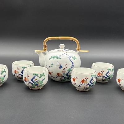(7) Japanese Imari Tea Set: Teapot & 6 Cups
