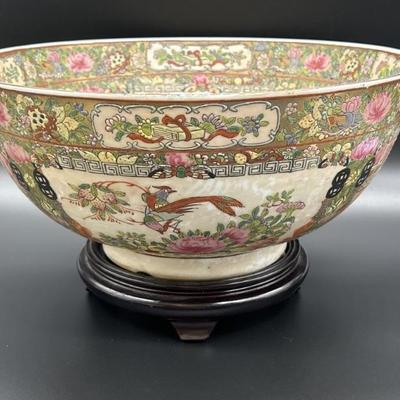 Vintage Chinese Rose Medallion Bowl on Wood Stand