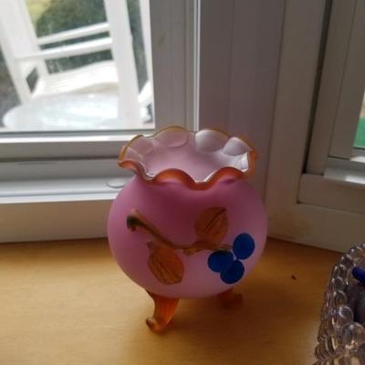 Mt. Washington peachblow fishbowl vase/applied feetCT