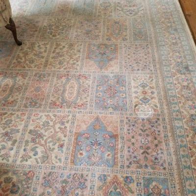 Garden block design oriental rug