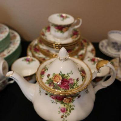 Vintage porcelain