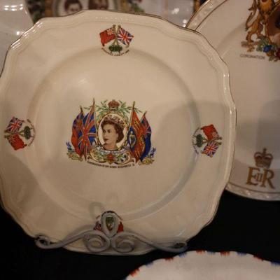 Vintage decor, Royal Family Porcelain