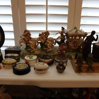 Vintage decor, Wedgwood, porcelain