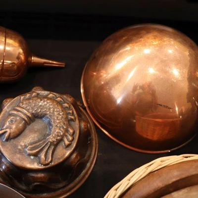 Gourmet kitchenware, antique and vintage kitchenware