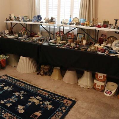 Vintage and antique decor, lampshades, rug