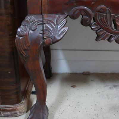 Vintage wooden small chest of drawers