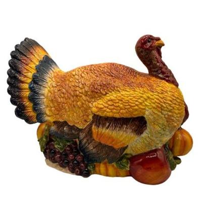 Lot 212
Signature Design Harvest Turkey Centerpiece