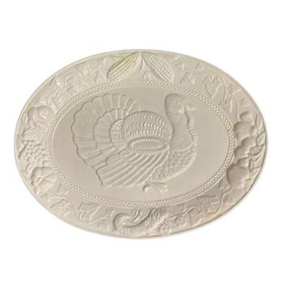 Lot 190
Ceramic Turkey Serving Platter