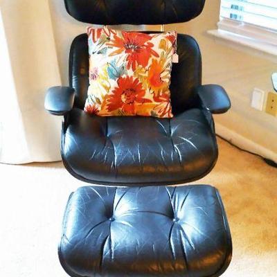 Black Leather Stressless chair and ottoman