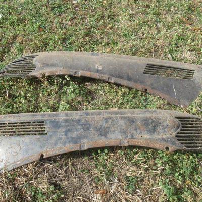 TWO VINTAGE ANTIQUE CAR FENDERS 1940/50S