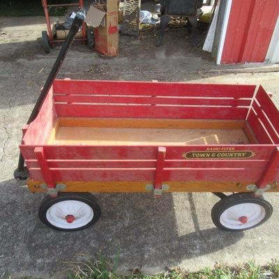VINTAGE, RADIO FLYER TOWN AND COUNTRY WAGON