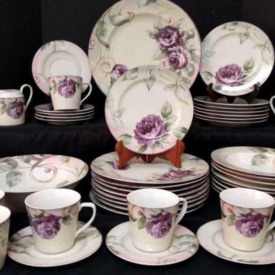 ENDING THURSDAY NIGHT!  All Bids Started at $1. No Reserves! 
CTBIDS Online Auctions Powered by Caring Transitions of Augusta....