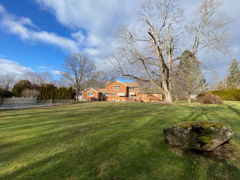 Huntington (Shelton) CT 50 Year Accumulation Estate Sale