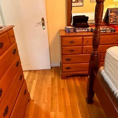 Vintage Wood Bedroom Dresser Set