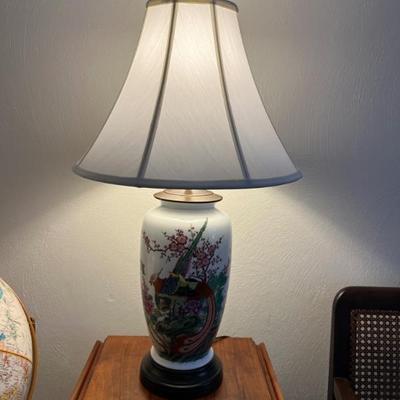 Asian lamp w/jade finial $60