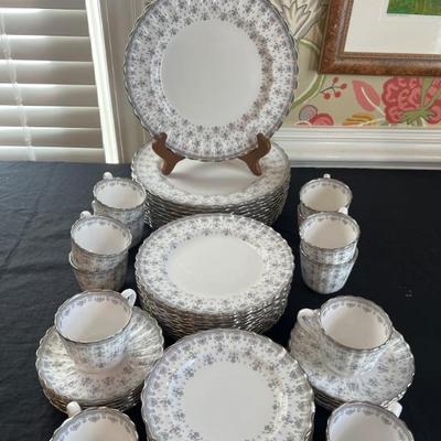 Spode Bone China England
â€œFleur De Lysâ€ y-7515
59 pc $432.75