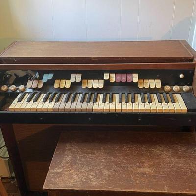 Hammond electric organ