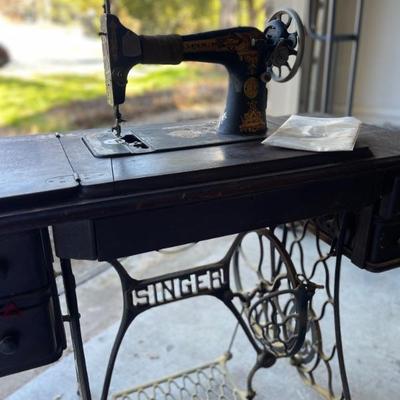 Singer Sewing machine-SOLD