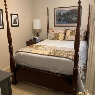 4 post Rice Style Bed Queen