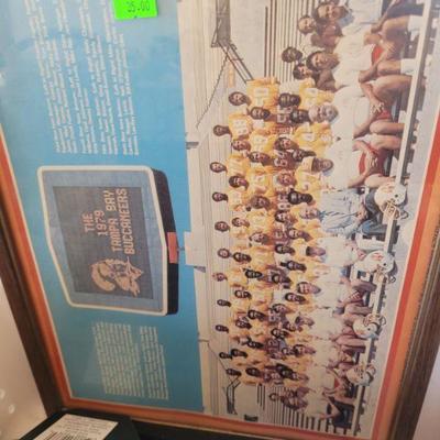 Bucs of old team photo