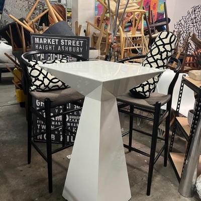 Bistro style table