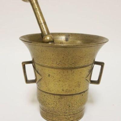 1009	ANTIQUE BRASS MORTER & PESTLE, APPROXIMATELY 8 IN HIGH
