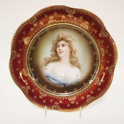 1053	ROYAL VIENNA PORTRAIT PLATE, AMOROSA, APPROXIMATELY 9 1/2 IN
