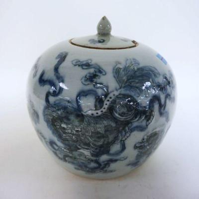 1039	ASIAN COVERED JAR W/PEACOCKS & FLOWERS, APPROXIMATELY 14 IN HIGH
