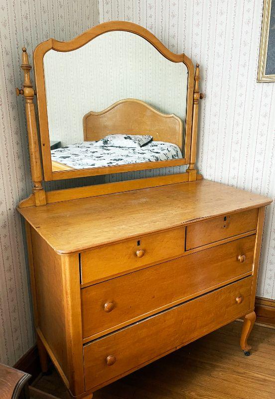 FAB Silver Creek Carnaby Estate Sale