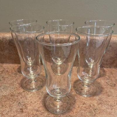 set of 6 - vintage 6oz footed glasses