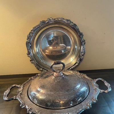 Sheridan silver over brass dish with lid and bowl