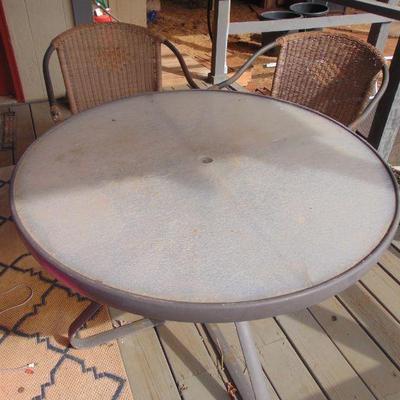 patio table & two chairs