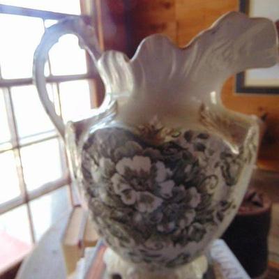 pitcher (damaged)