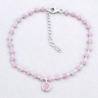 We have tons of gold and sterling silver jewelry options to choose from that are perfect for a Valentine's Day gift (or to treat...