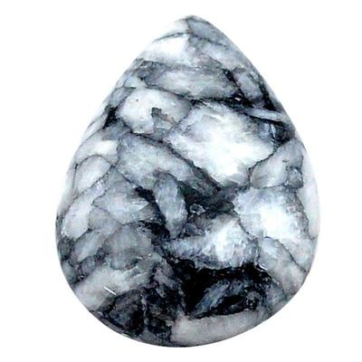 We have tons of gold and sterling silver jewelry options to choose from that are perfect for a Valentine's Day gift (or to treat...