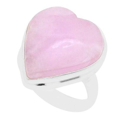 We have tons of gold and sterling silver jewelry options to choose from that are perfect for a Valentine's Day gift (or to treat...