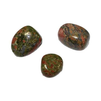 We have tons of gold and sterling silver jewelry options to choose from that are perfect for a Valentine's Day gift (or to treat...