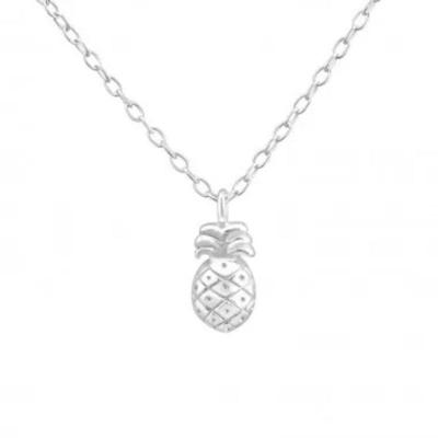 We have tons of gold and sterling silver jewelry options to choose from that are perfect for a Valentine's Day gift (or to treat...