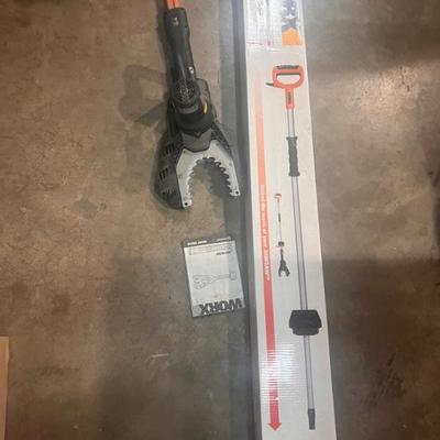 Worx Jawsaw
With extension pole 