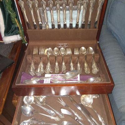 82 PC sterling silver set. Around 10lbs
