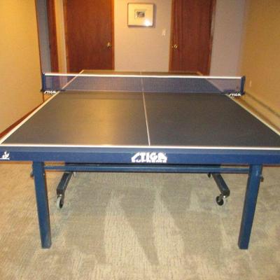 Stiga Supreme Ping Pong Table 