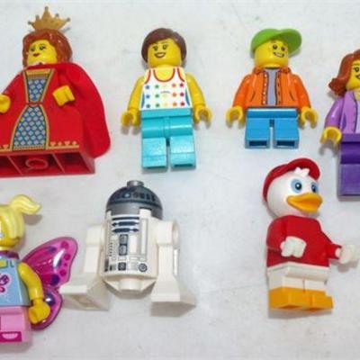 Lot 012
LEGO Minifigures Star Wars Duck etc